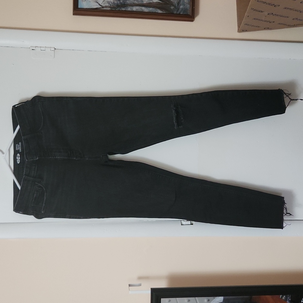 Size 8 Old Navy Black Skinny Jeans